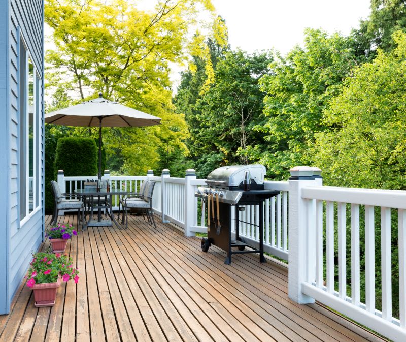 Benefits Of Commercial Deck And Porch Building For Business Properties